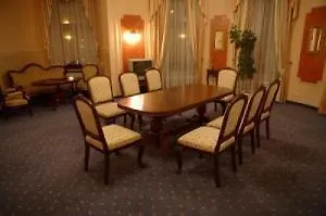 Palace Europa Hotel 4*