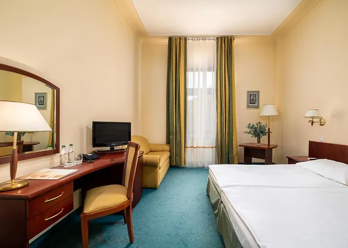 Palace Europa 4* לובלין