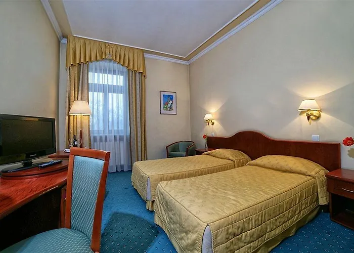 Palace Europa מלון לובלין