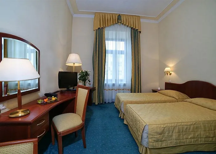 מלון Palace Europa 4*